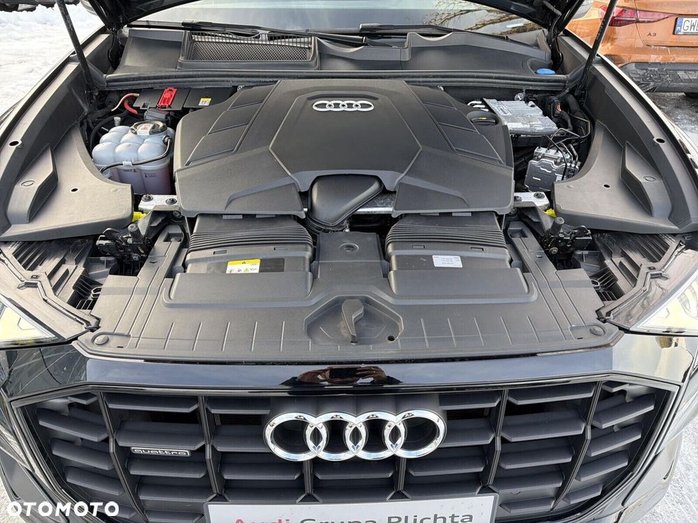 Audi Q8 - 21