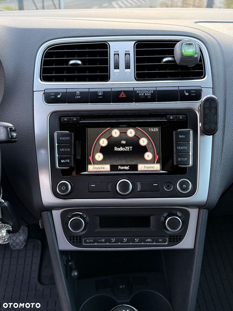 Volkswagen Polo 1.2 12V Highline - 11