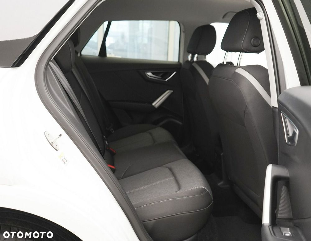 Audi Q2 - 25