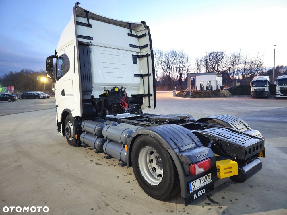Iveco S-WAY 460 CNG METAN / STANDARD / RETARDER - 9