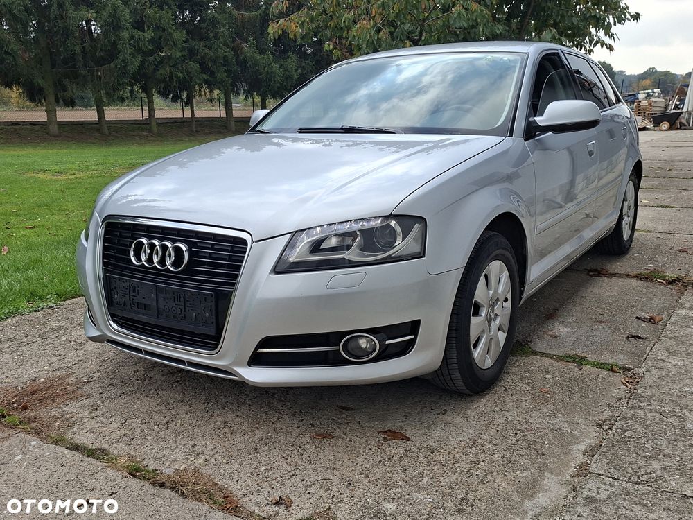 Audi A3 Sportback - 16