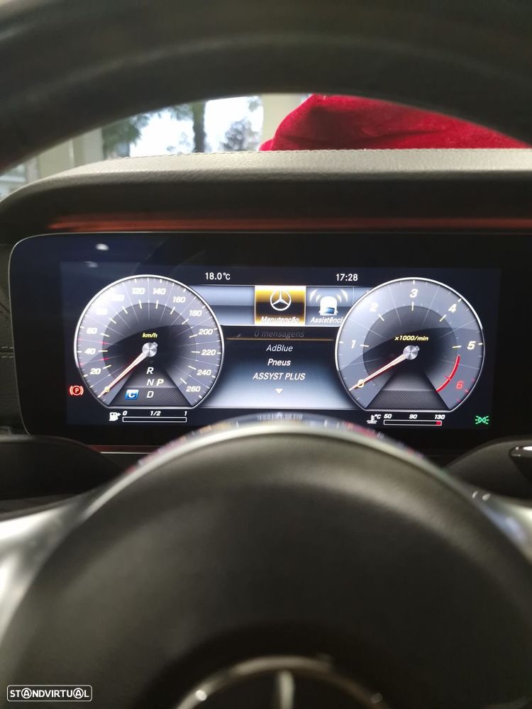 Mercedes-Benz E 300 d AMG Line - 40