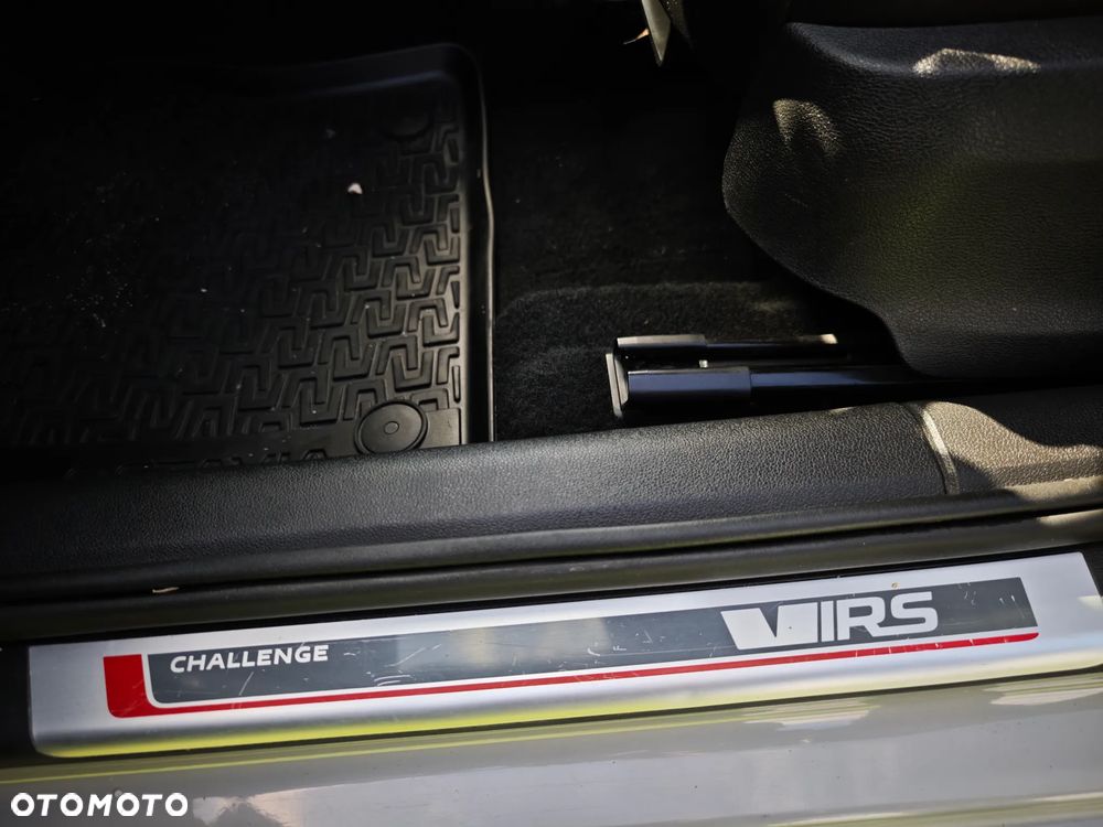 Skoda Octavia 2.0 TDI RS - 23