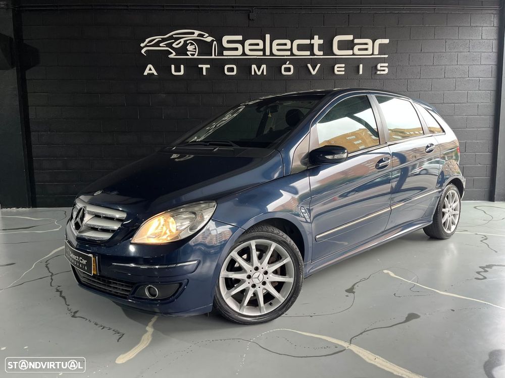 Mercedes-Benz B 200