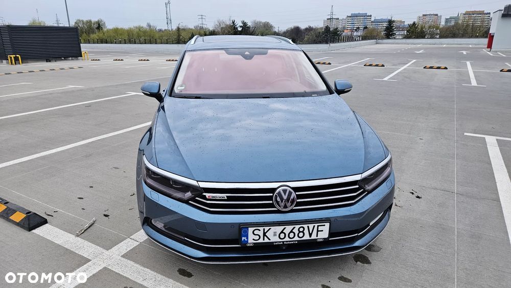 Volkswagen Passat - 10