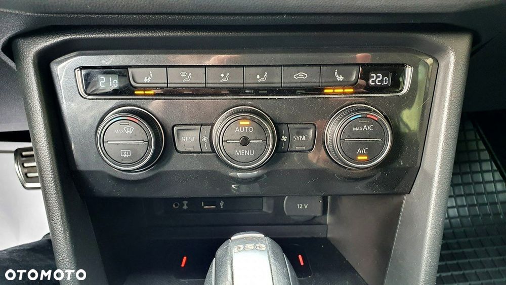 Volkswagen Tiguan 1.4 TSI BMT ACT Highline DSG - 34