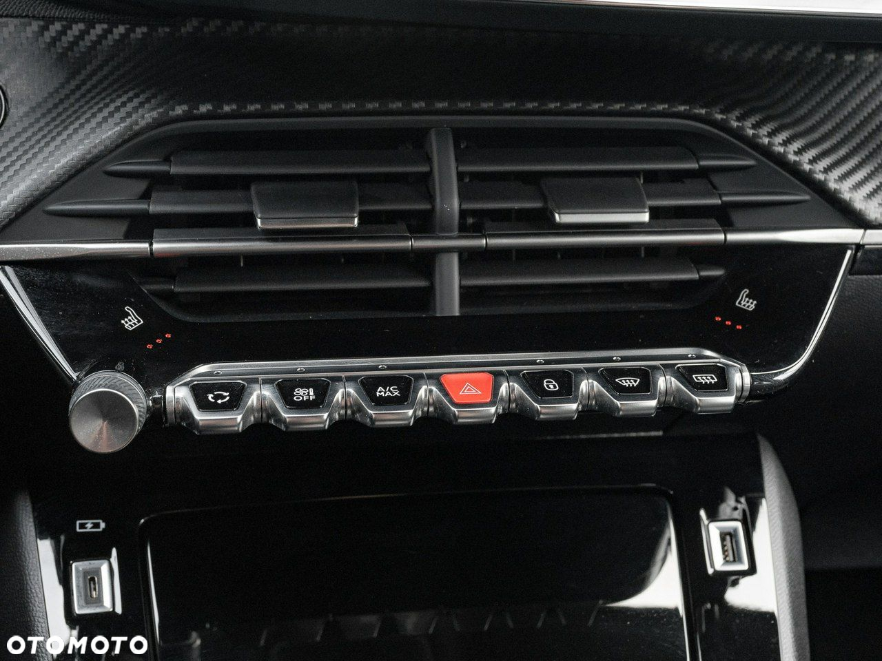 Peugeot 2008 1.2 PureTech Allure Pack S&S EAT8 - 21