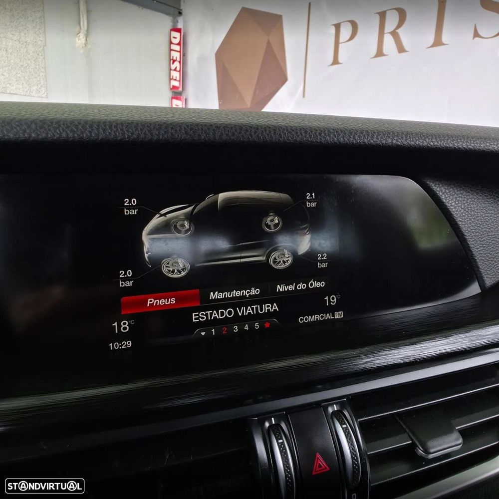 Alfa Romeo Stelvio 2.2 D Super AT8 - 24