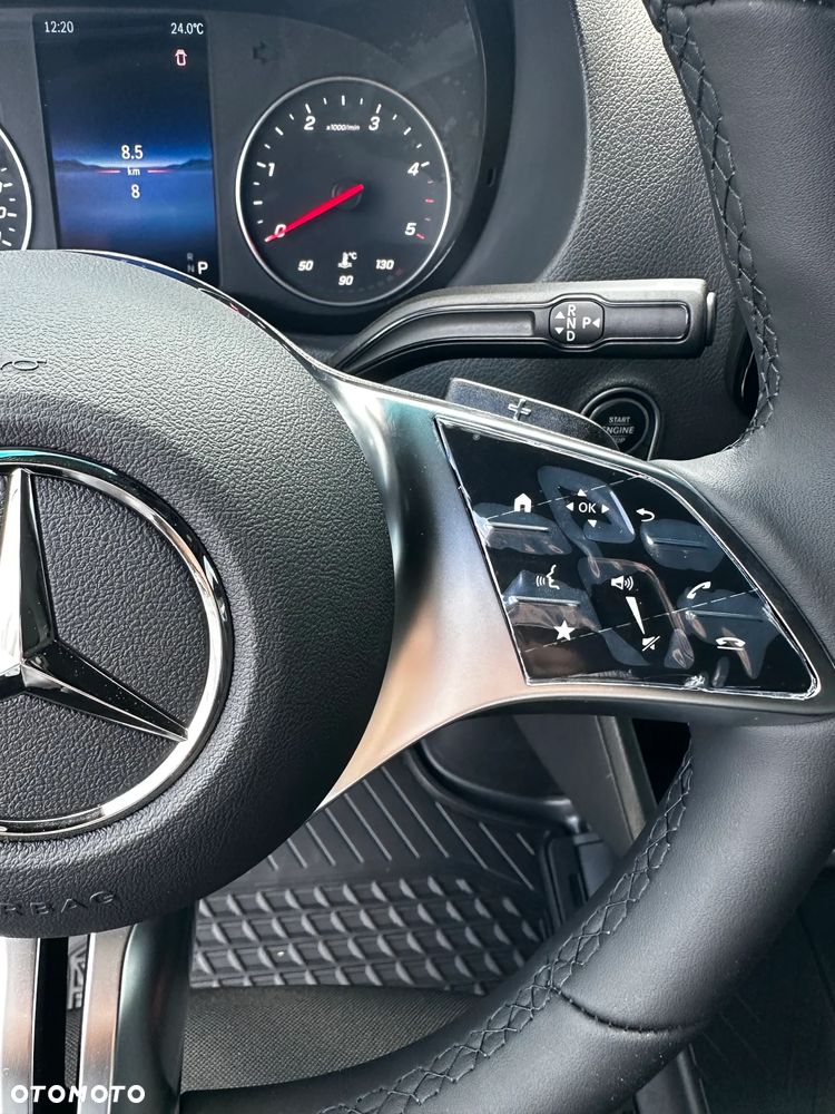 Mercedes-Benz Sprinter - 18