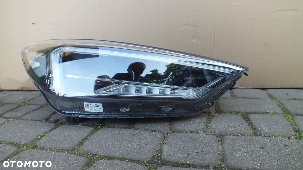 Lampa przednia prawa Fulled Hyundai Tucson IV Lift - 2