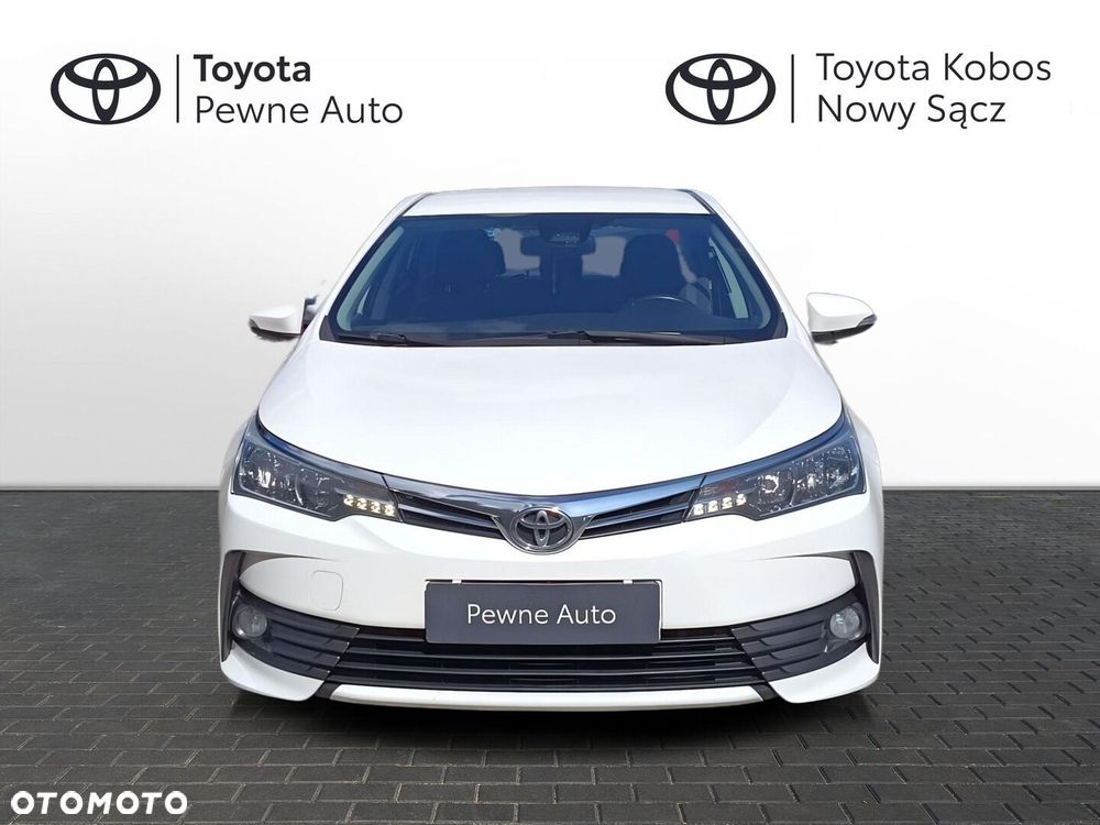 Toyota Corolla 1.6 Classic Plus - 9