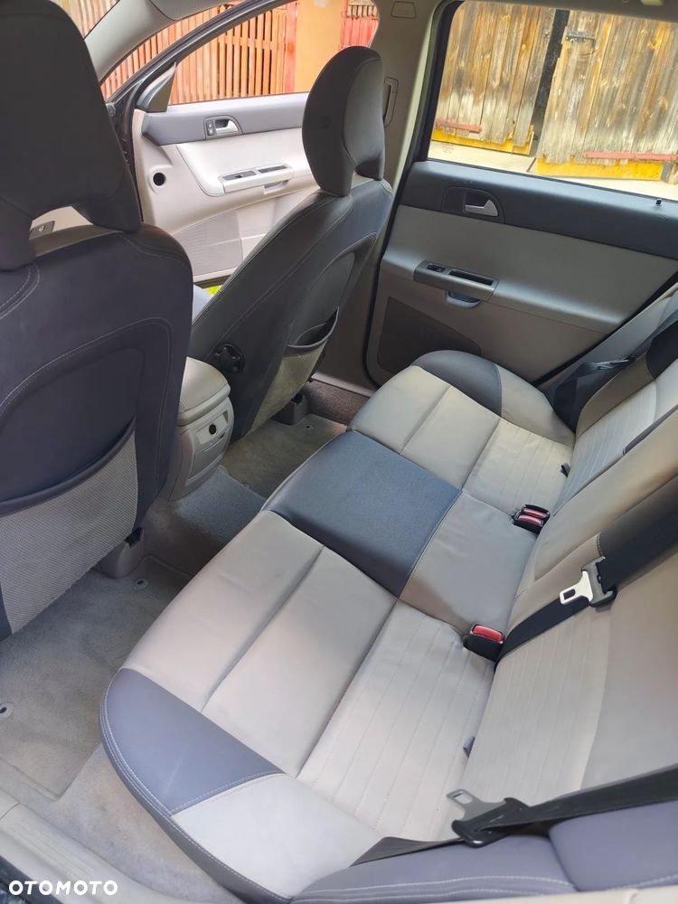 Volvo V50 1.8 - 19