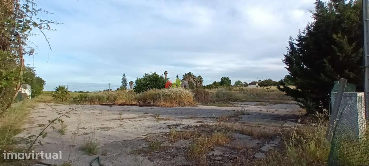 Terreno com 8.396 m2, urbanizável, em Brejos do Assa, Palmela - Grande imagem: 5/17