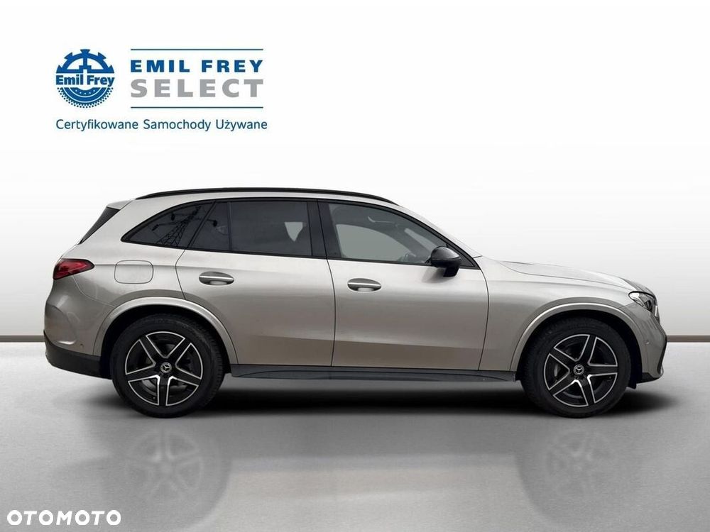 Mercedes-Benz GLC - 7