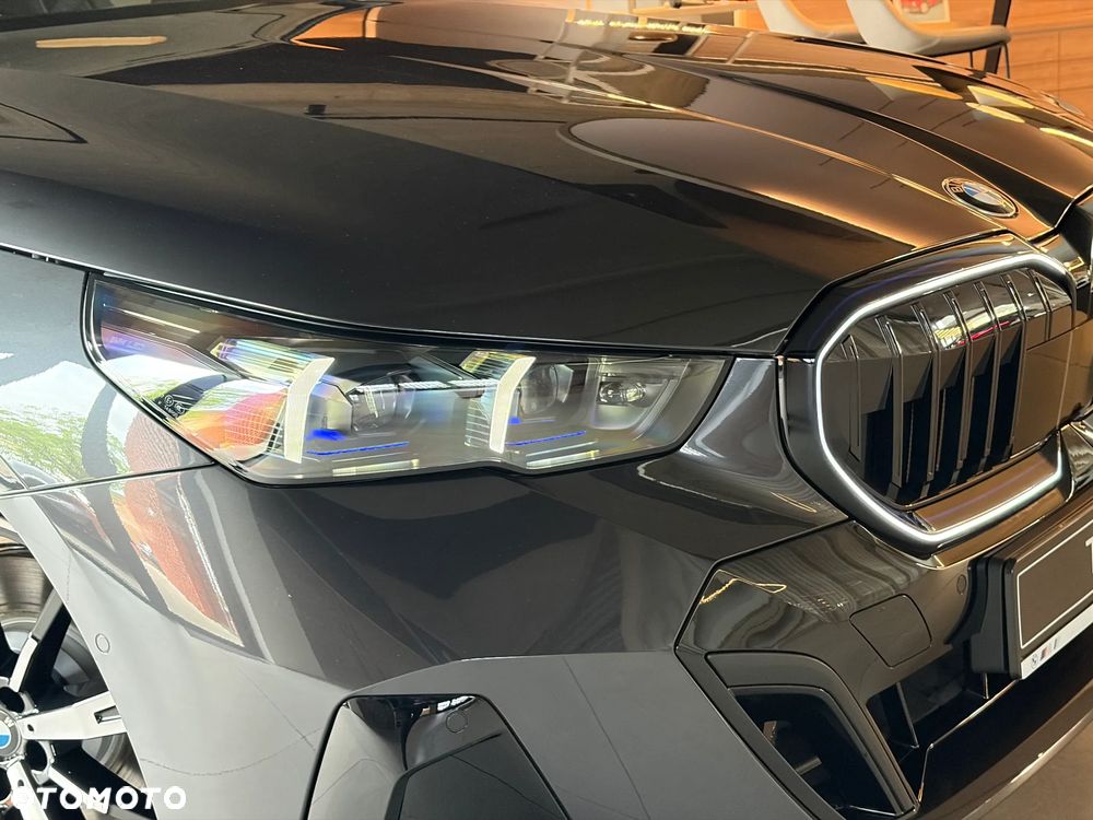 BMW Seria 5 520d xDrive mHEV M Sport - 9