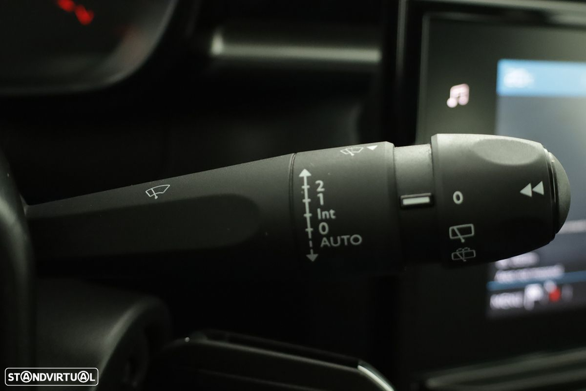 Citroën C3 1.2 PureTech Plus - 19
