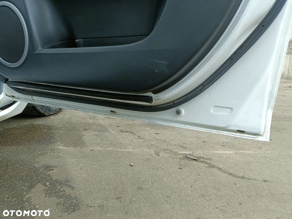 MAZDA 3 I BK 03-06 2005 r. SPORT drzwi prawy przód prawe przednie PP * - 9