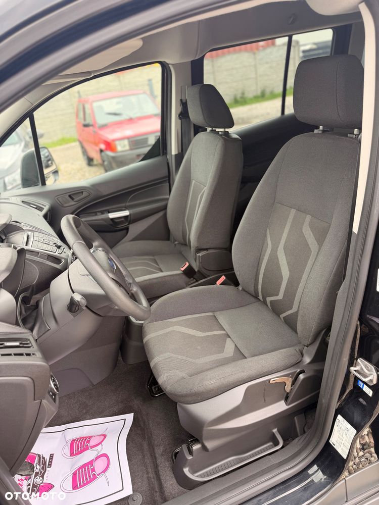 Ford Tourneo Connect - 20