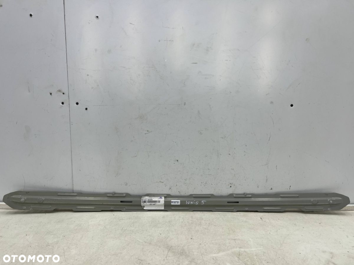 Poszycie Hyundai Ioniq 5 21r.- poprzeczka wewnętrzna wzmocnienie dachu  NOWA ORYGINALNA 67172gi000 - 2