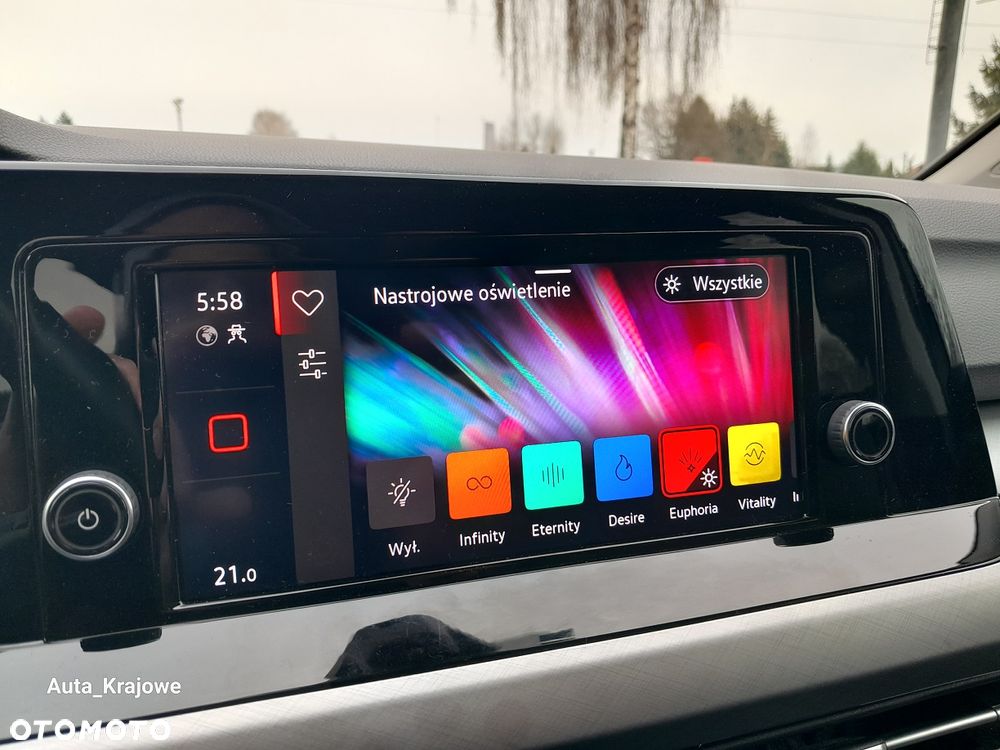 Volkswagen Golf ver-2-0-tdi-life - 18