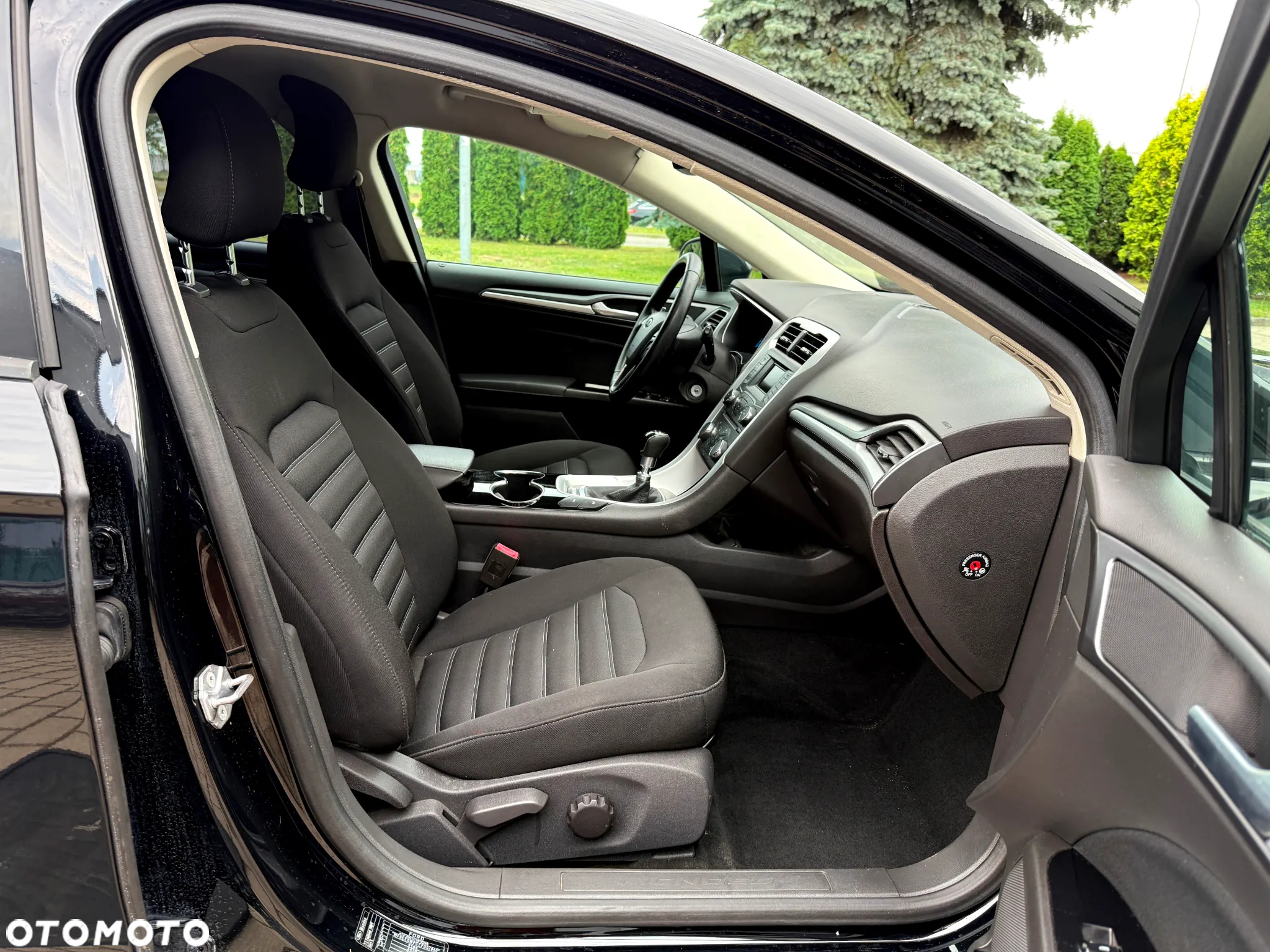 Ford Mondeo 1.5 EcoBoost Gold Edition - 14