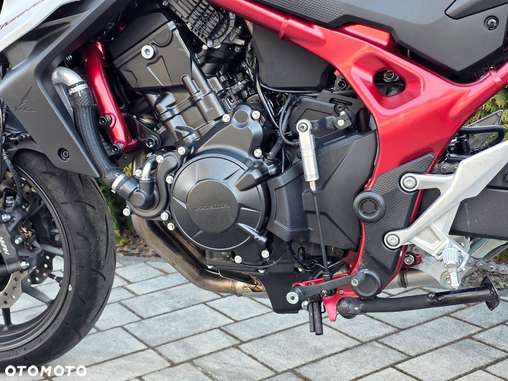 Honda Hornet - 33