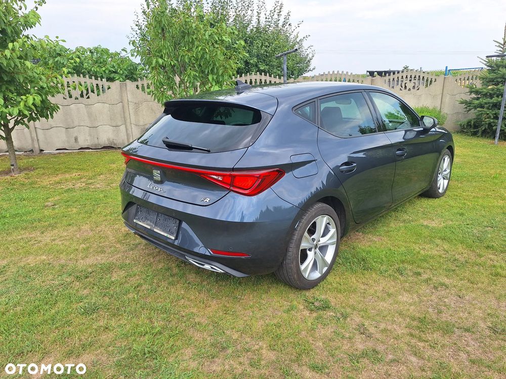 Seat Leon 2.0 TDI DPF Ecomotive FR - 3