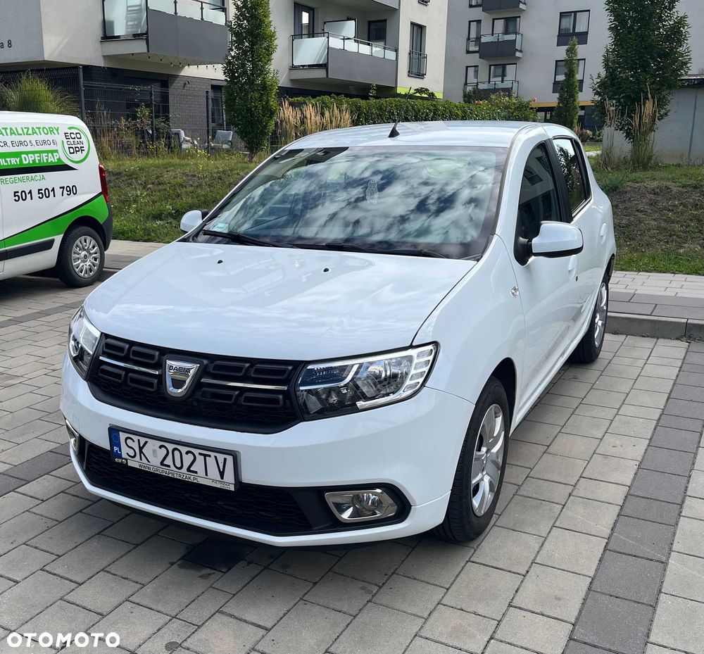 Dacia Sandero - 1