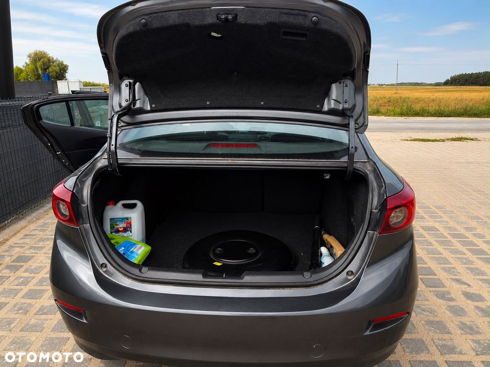 Mazda 3 - 6