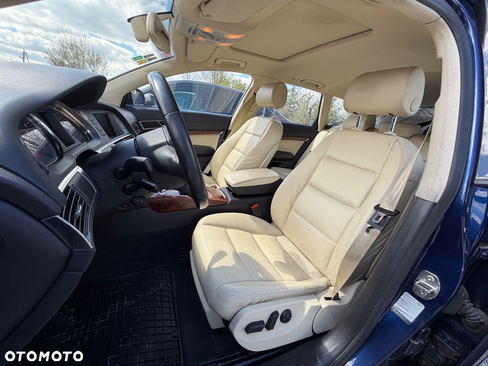Audi A6 Avant 4.2 quattro tiptronic - 32