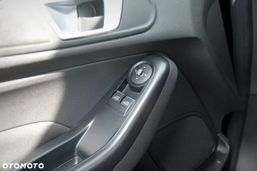Ford Fiesta 1.0 EcoBoost Trend EU6 - 21