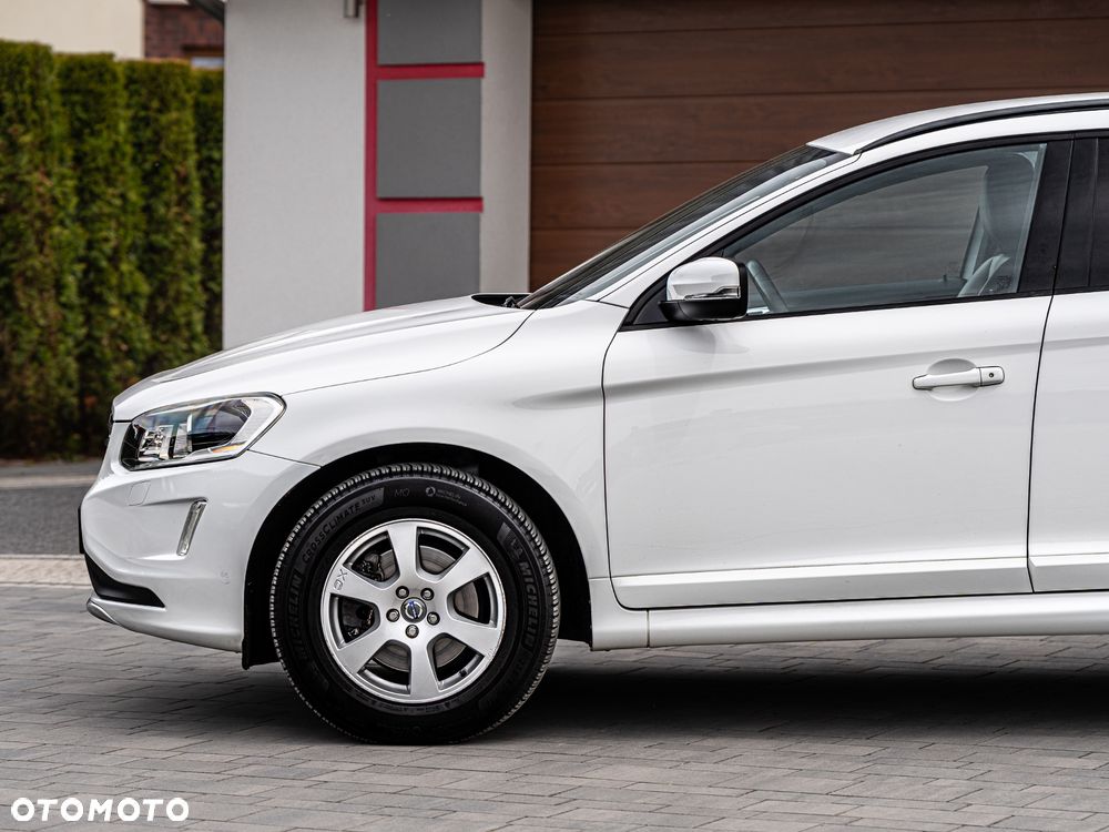 Volvo XC 60 D4 Kinetic - 10