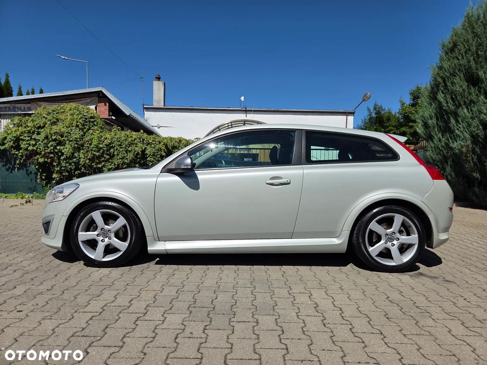 Volvo C30 D2 DRIVe R-Design - 12