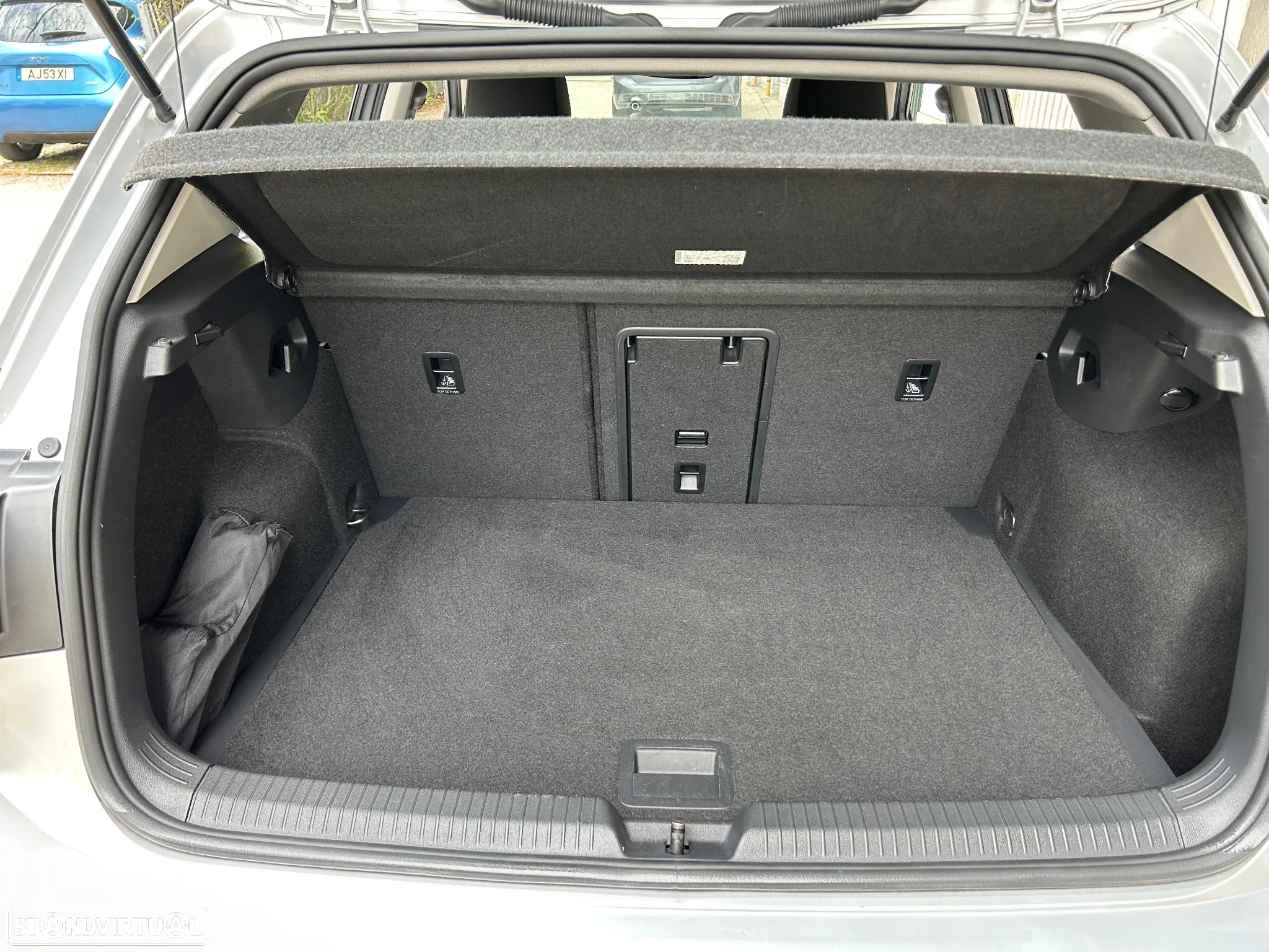 VW Golf 2.0 TDI Life - 19