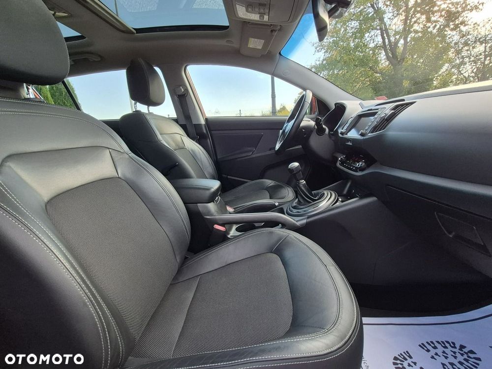 Kia Sportage - 12