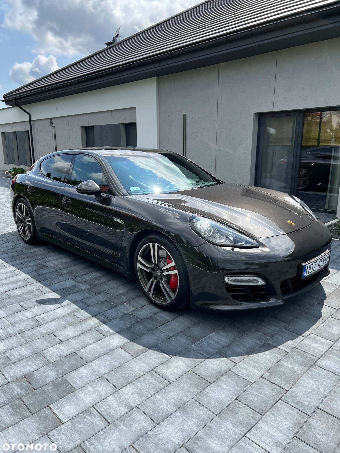 Porsche Panamera GTS - 3