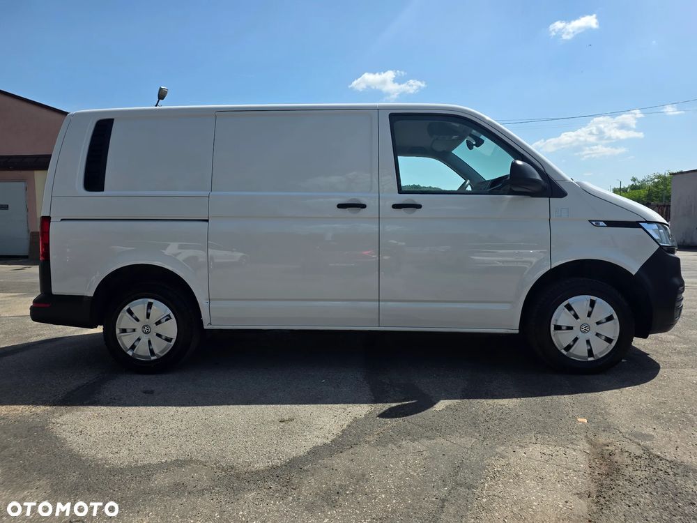 Volkswagen TRASPORTER 4X4 4MOTION T6.1 rok 2022 klima ele.fotele super stan! - 8