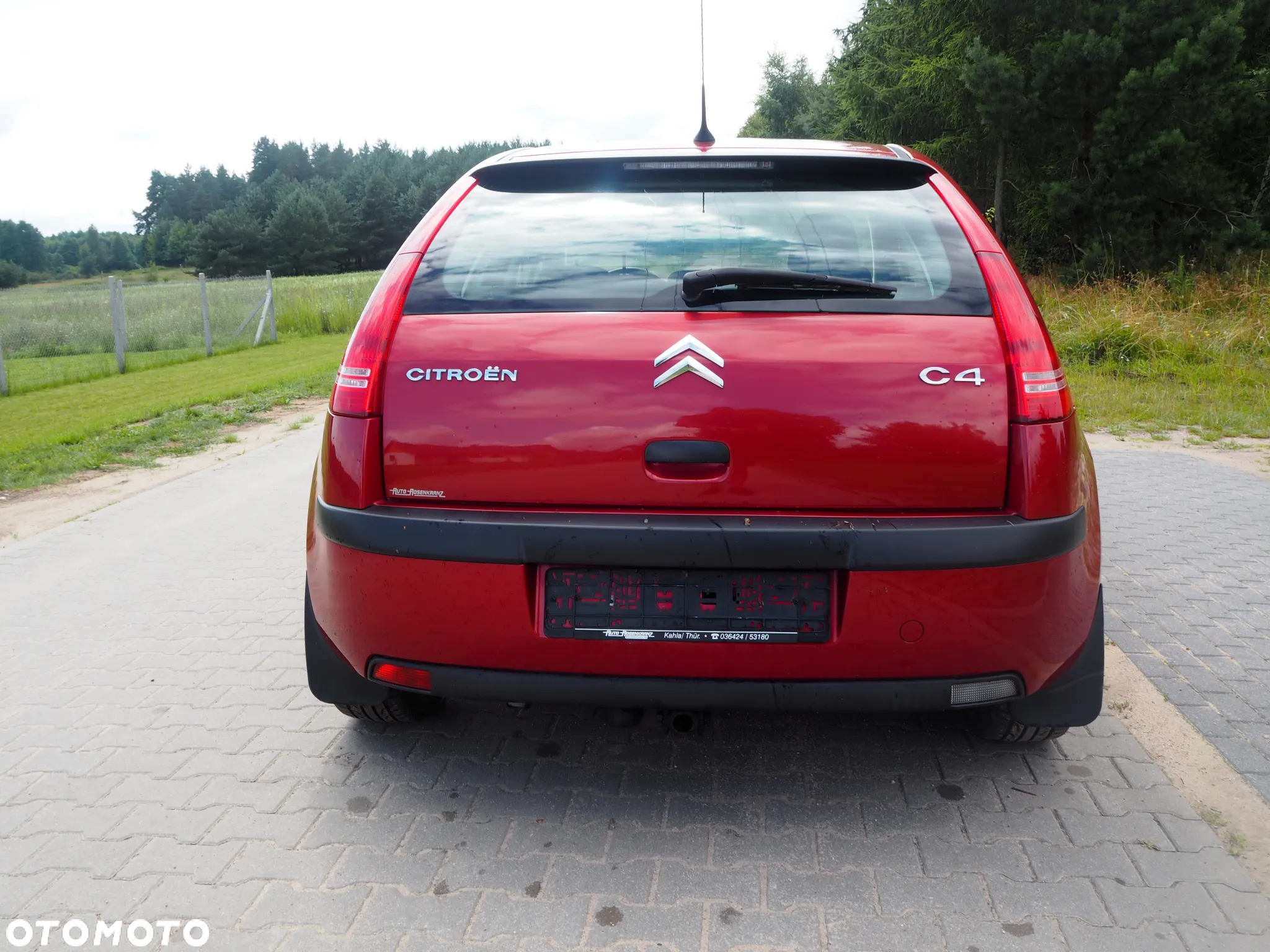 Citroën C4 1.6 16V Confort - 8