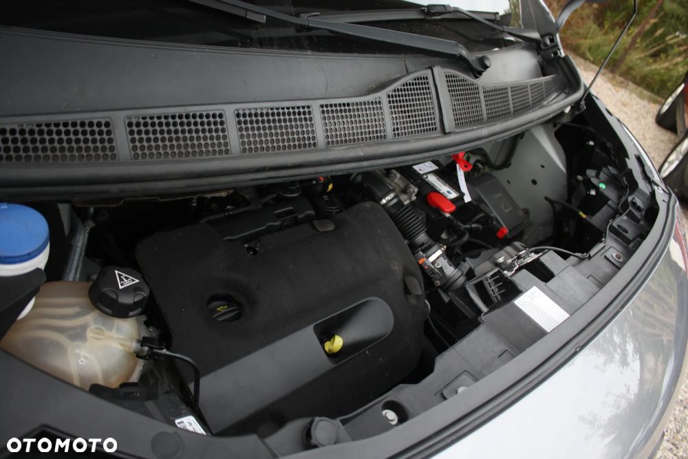 Opel Vivaro Lang - 32