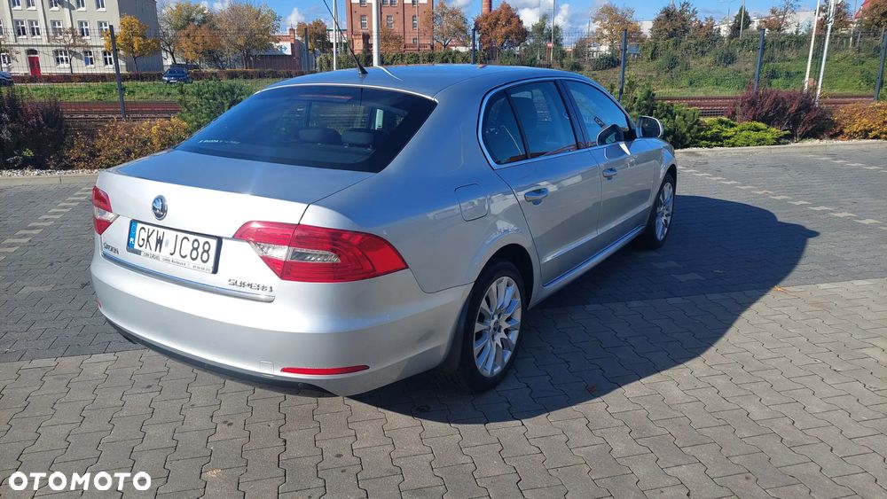 Skoda Superb 1.8 TSI Ambition - 3