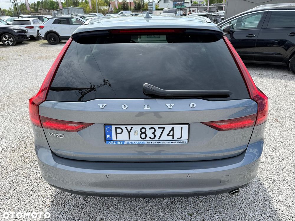 Volvo V90 D3 Momentum - 8