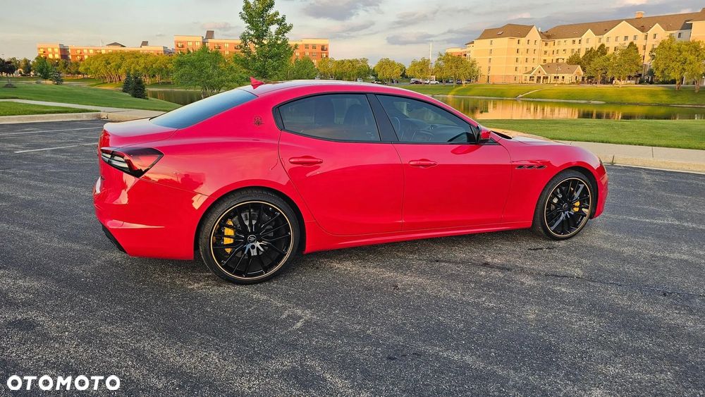 Maserati Ghibli - 7