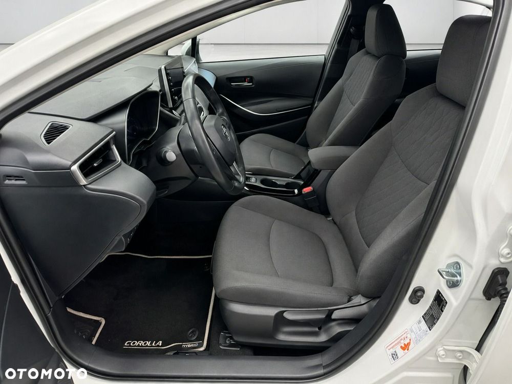 Toyota Corolla 1.8 Hybrid Comfort - 7