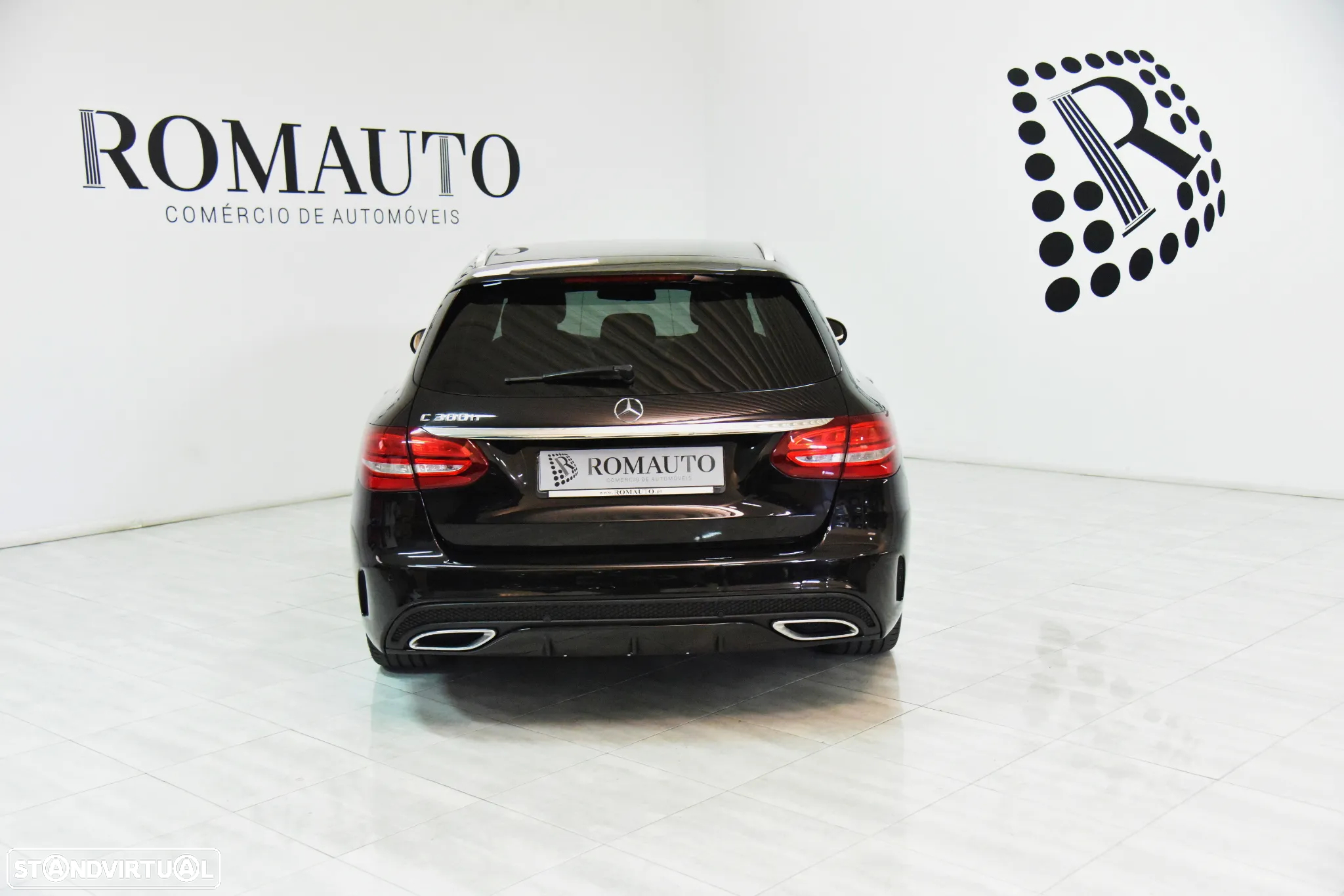 Mercedes-Benz C 300 BlueTEC Hybrid AMG Line - 6