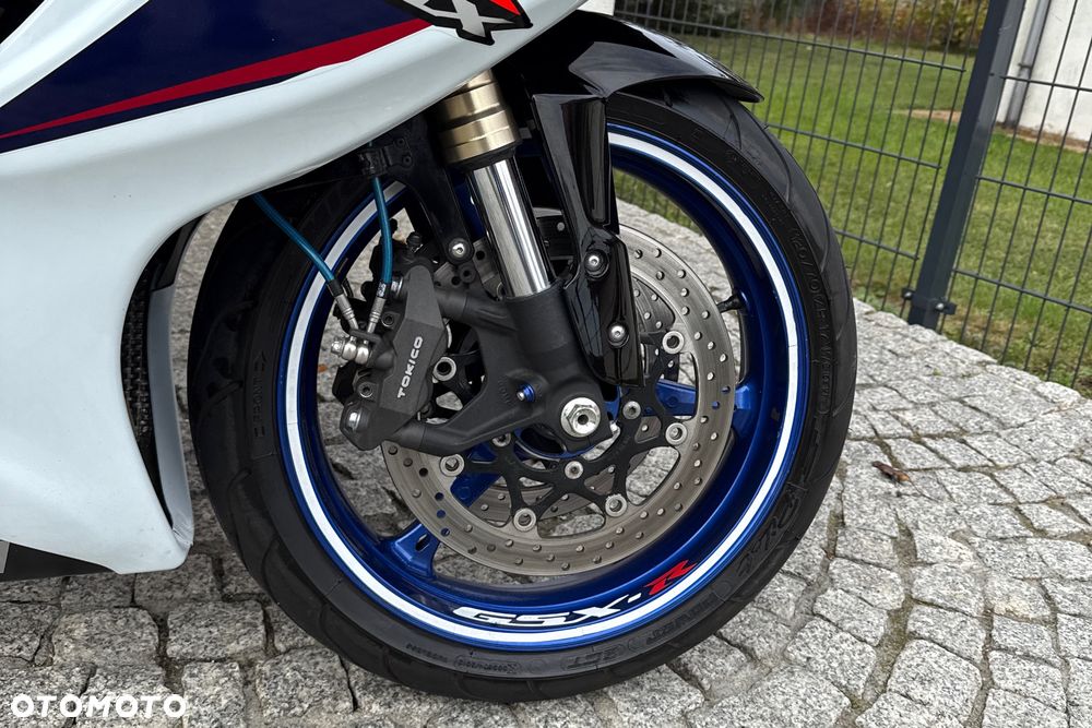 Suzuki GSX-R - 7