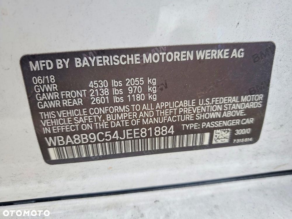 BMW Seria 3 330i M Sport - 12