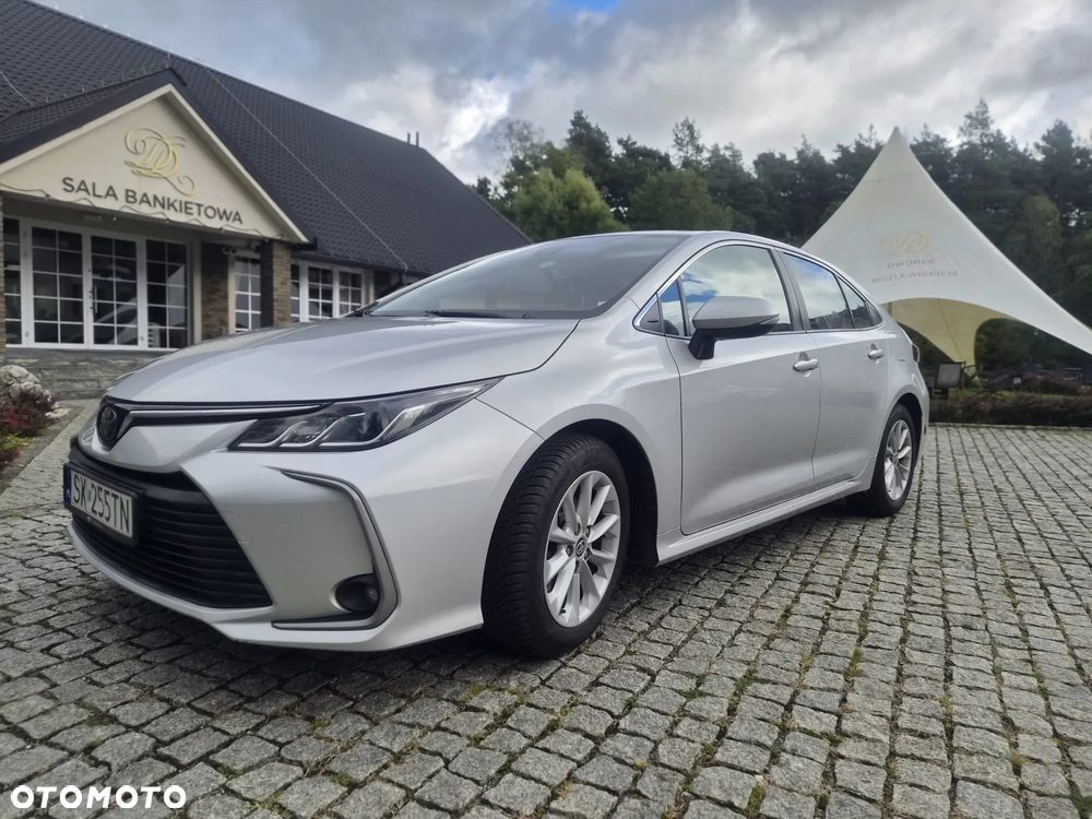 Toyota Corolla - 8