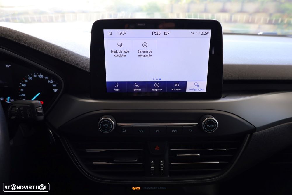 Ford Focus 1.0 EcoBoost MHEV Connected - 37