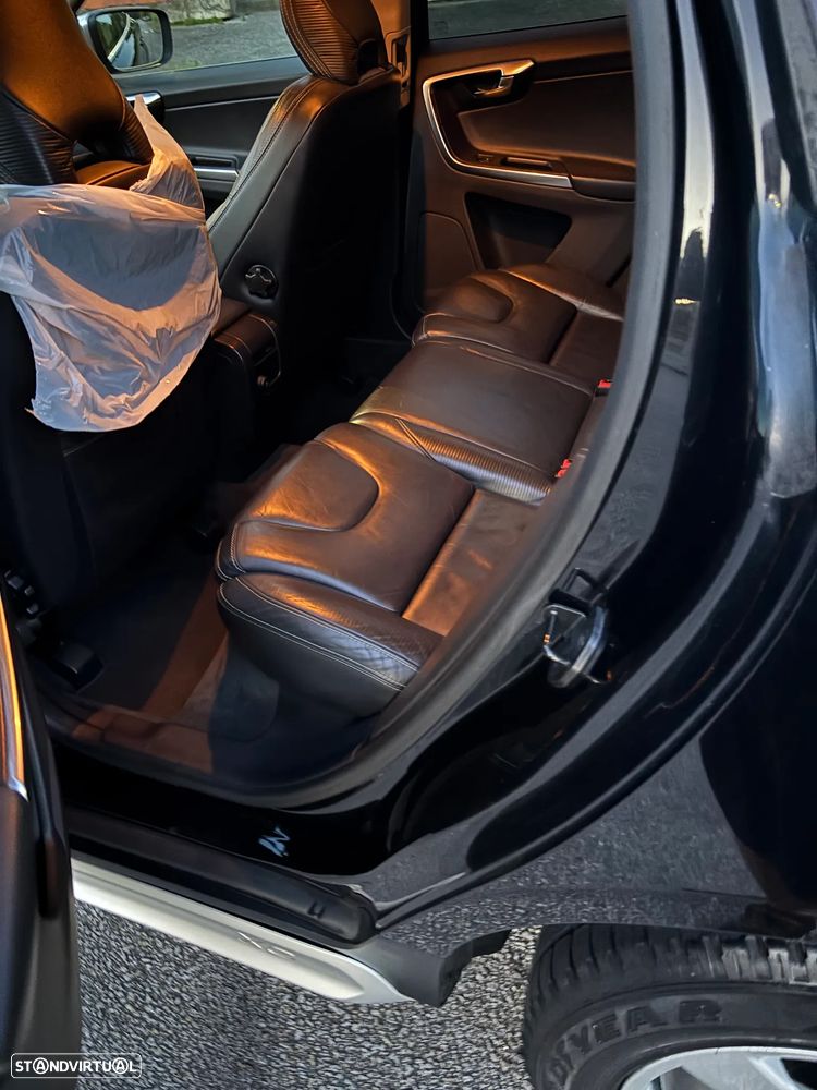 Volvo XC 60 2.0 D4 Momentum 139g Start/Stop - 11