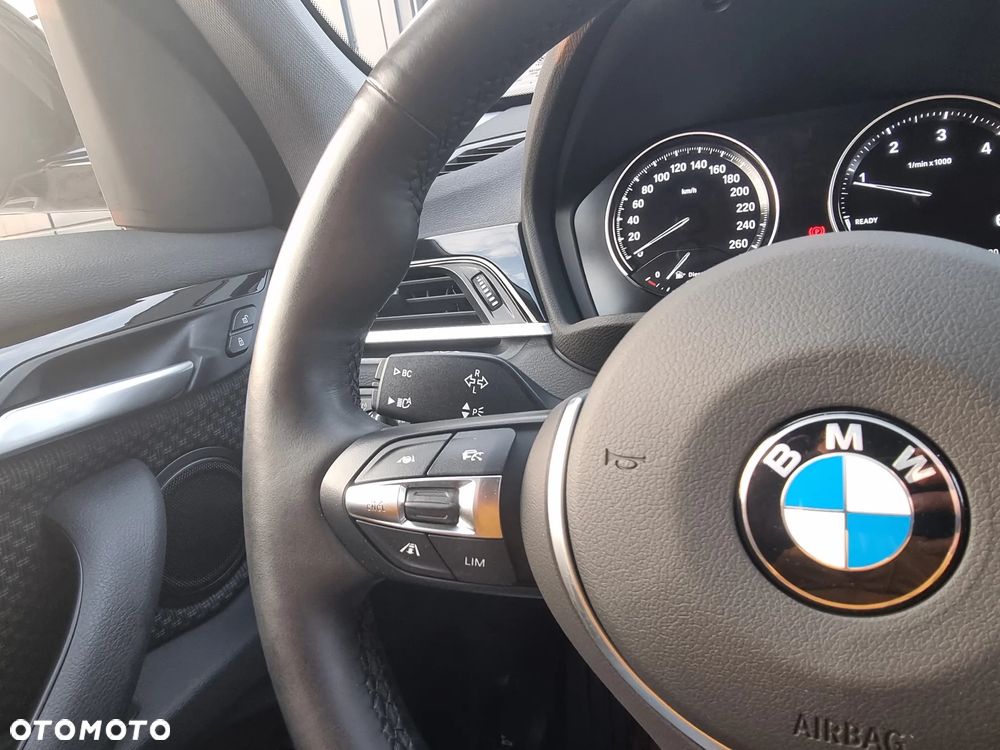 BMW X1 xDrive20d Advantage sport - 38